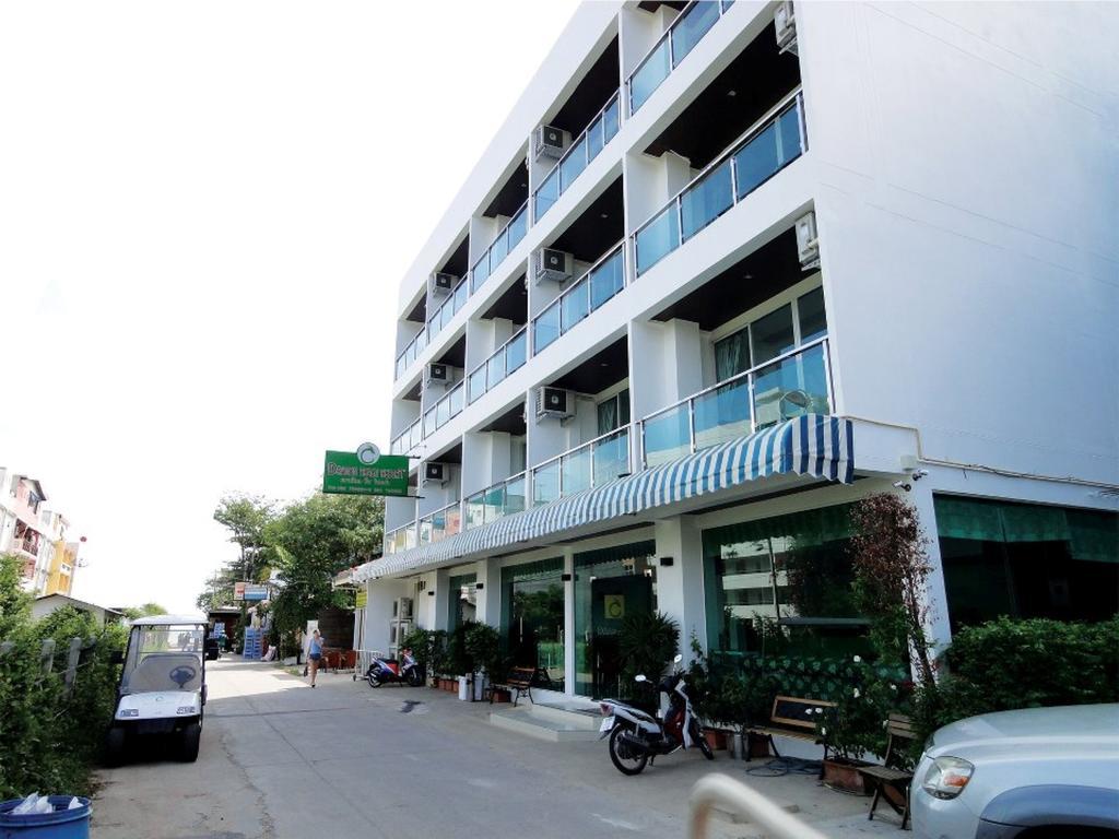 Dragon Beach Resort Jomtien Pattaya Exteriör bild