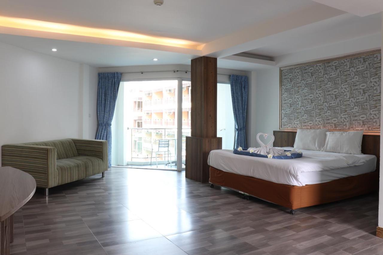 Dragon Beach Resort Jomtien Pattaya Exteriör bild
