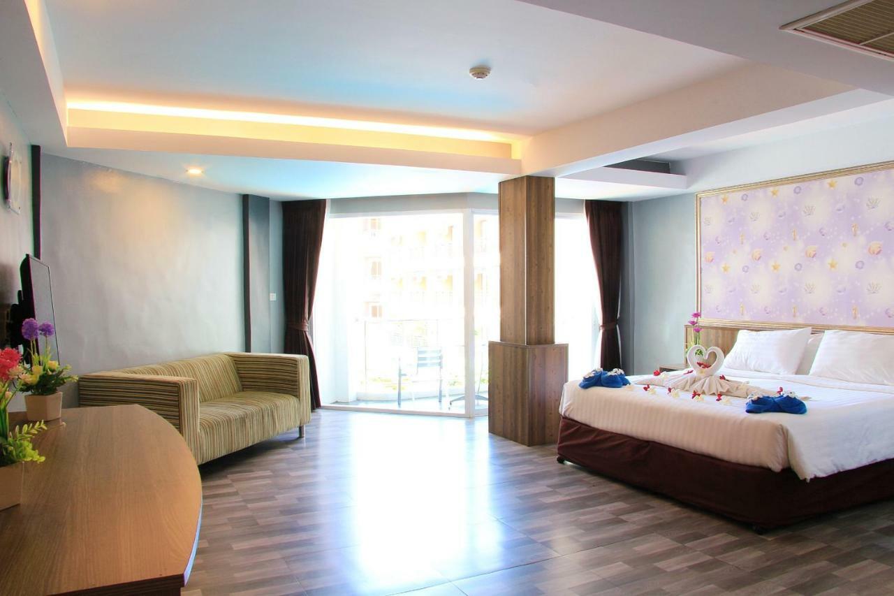 Dragon Beach Resort Jomtien Pattaya Exteriör bild